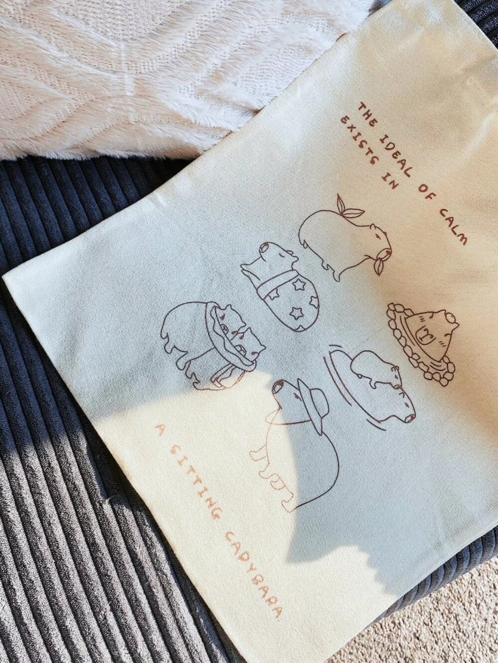 Cute Capybara Canvas Tote Bag Beige Reusable Cotton Shopping Book Bag